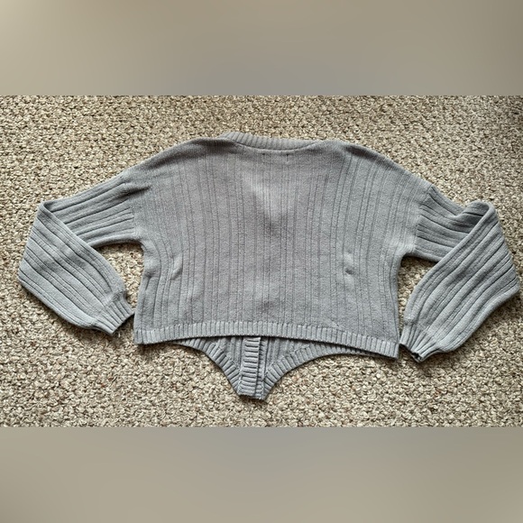 Hollister Tie-Front Crop Cable Knit Cardigan Size XS - Picture 5 of 8